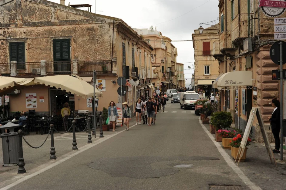Turismo, Calabrese “I dati dicono che la Calabria continua a crescere”