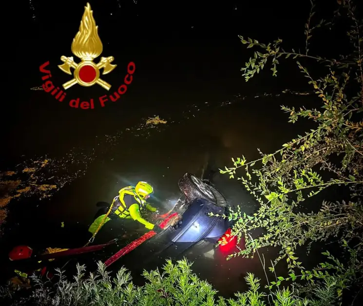 Scappano all’alt della Polizia e finiscono con l’auto nel Po, due dispersi a Torino
