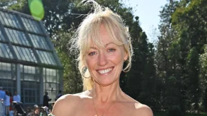 Preparati per l’onda di calore: il vestito floreale di Clodagh McKenna è l’ideale per agosto!
