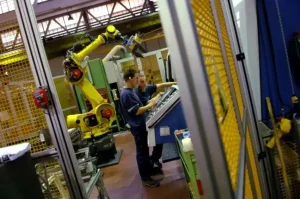 Maggio, fatturato industria in crescita annua del 5,3% secondo Istat