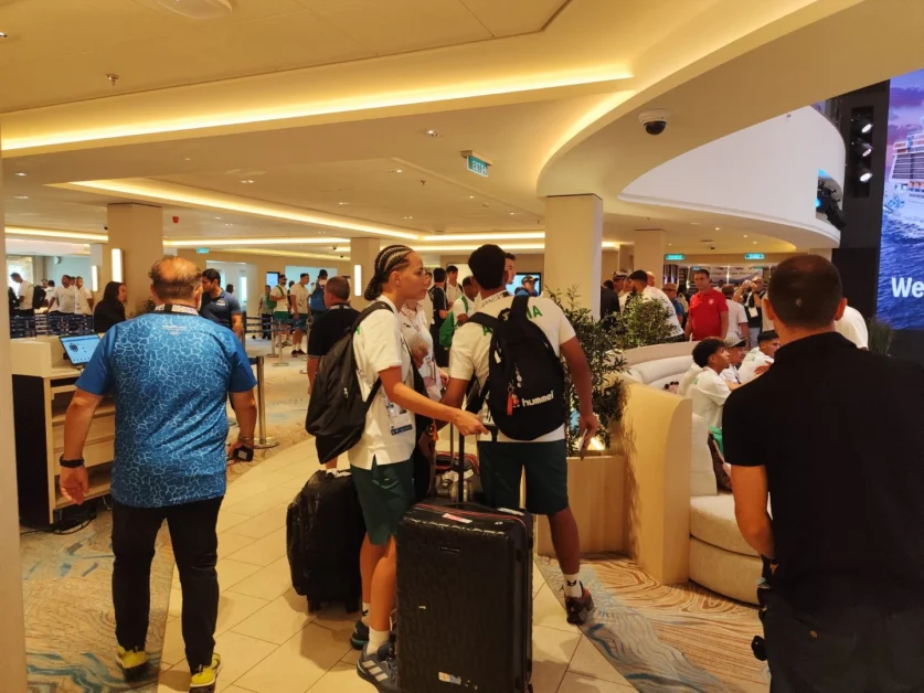 Giochi del Mediterraneo, porte aperte sulla Aroya: la nave da crociera trasformata in villaggio degli atleti / Fotogallery e Video