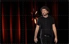 Alessandro Siani – Off Line su Nove, Stasera in TV del 18 agosto 2026