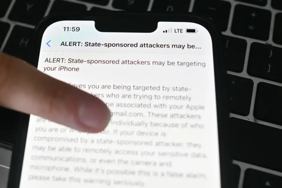 Allerta spyware senza precedenti per gli utenti Apple, rivelano le indagini.