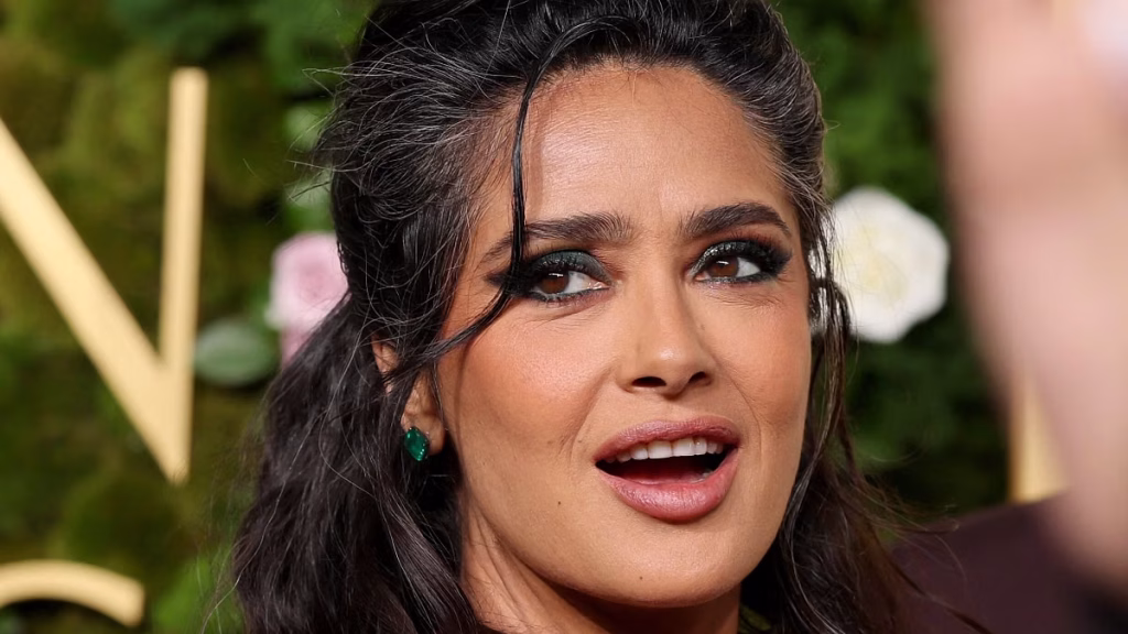 Salma Hayek, l’iconica diva di Hollywood, compie 60 anni: il fascino dagli anni Novanta