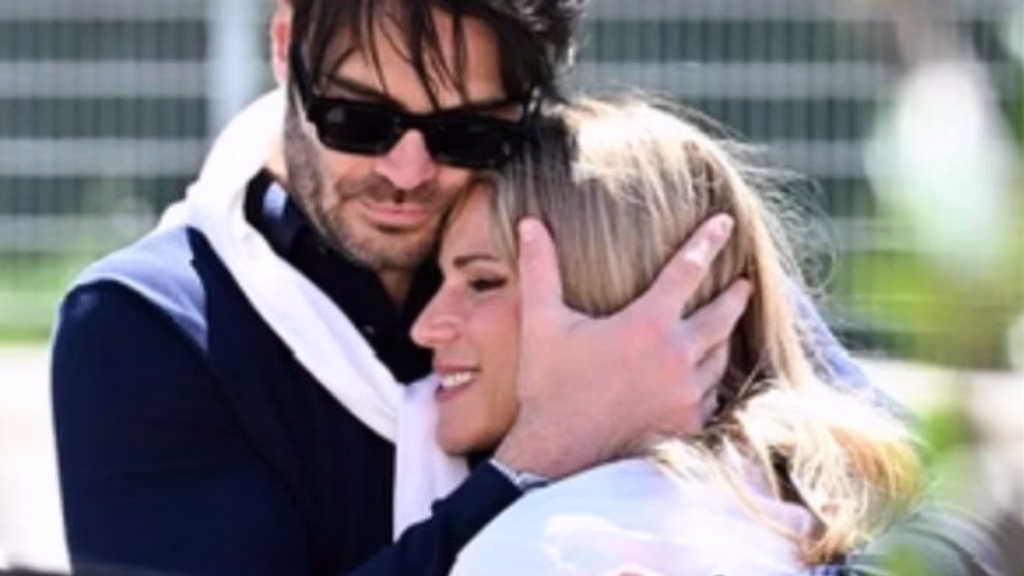 Michelle Hunziker celebra Giulio Berruti sui social: dolce dedica per il suo compleanno. (pagina 4)