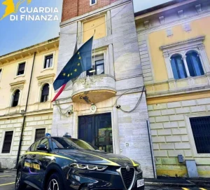 Fatture false per evadere il fisco, sequestrati 285 mila euro a Grosseto