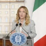 Bollo auto, Meloni “Non vale solo per il 2027, la misura è pensata per essere strutturale”