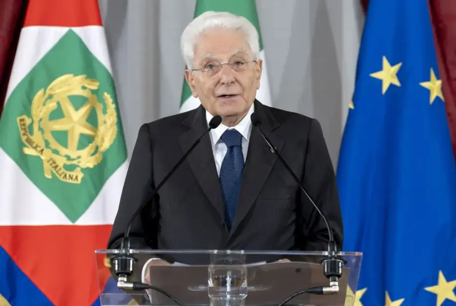 Mattarella “In discussione i valori delle società nazionali attuali”