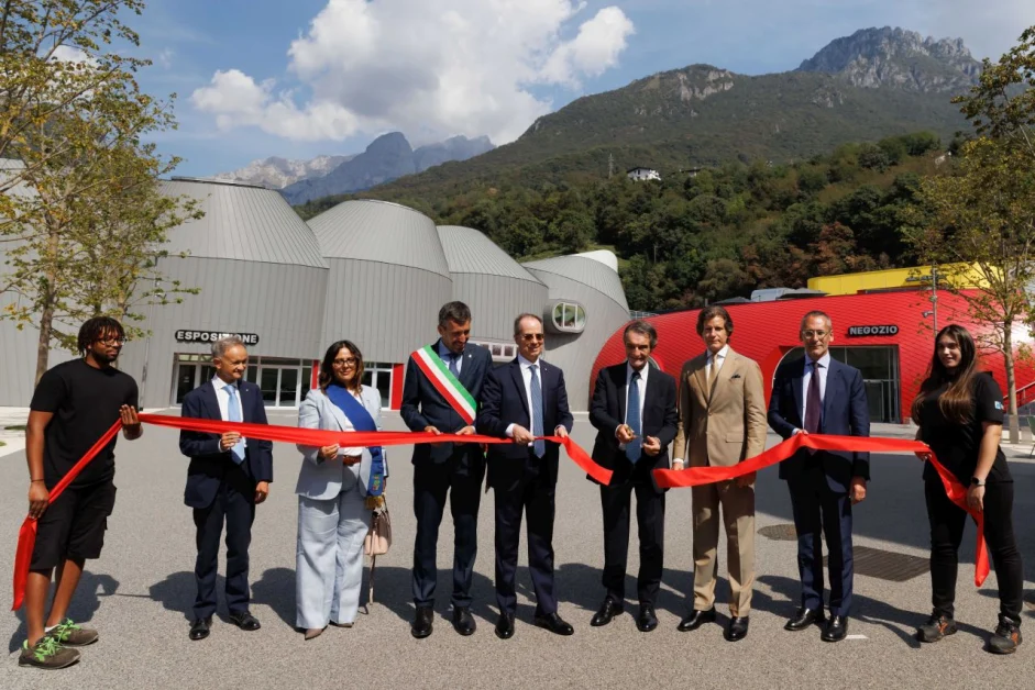 Moto Guzzi rinasce a Mandello, presentato il nuovo stabilimento e museo