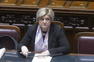 Ex Ilva, Calderone “Pronti ad adeguare l’assegno di ricollocazione Cigs”