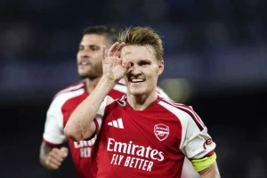 Odegaard punisce il Napoli, l’Arsenal vince 1-0 al Maradona