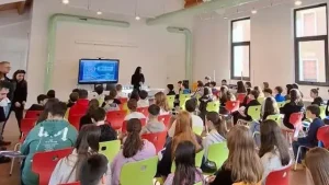 Banca del Fucino e Marevivo uniti per l’educazione ambientale nelle scuole: una partnership green.