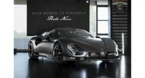 Alfa Romeo 33 Stradale “Perla Nera” svelata al Museo di Arese