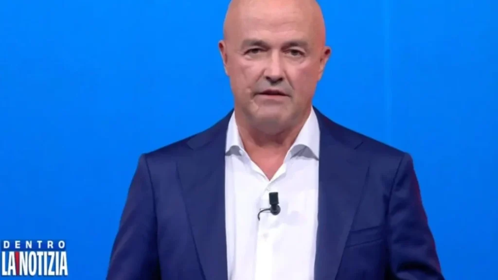 Gianluigi Nuzzi presenta la nuova stagione di Dentro la notizia su Canale 5.
