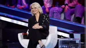 Amici 26: La rivoluzione di Maria De Filippi con boxe, pattinaggio artistico e judo