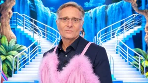 Ciao Darwin: Paolo Bonolis in trattativa con Mediaset per il ritorno nel 2027.