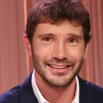 Sanremo 2027: De Martino punta su Madame, Lazza e tutti i Big in gara.