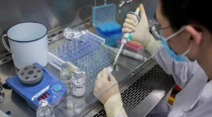 Scoperta italiana: virus come corrieri per trasportare farmaci al cervello. Rivoluzione in medicina.
