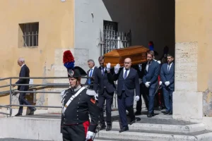 A Roma l’ultimo saluto a Emma Bonino in Campidoglio