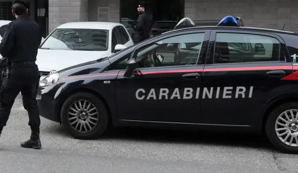 Rissa in strada a Torino, due giovani ricoverati con ferite da arma da taglio