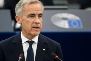 Carney a Trump: “Canada più forte è un partner migliore per gli Usa”. Il discorso al Parlamento Ue: “All’Europa ci lega un’affinità elettiva”