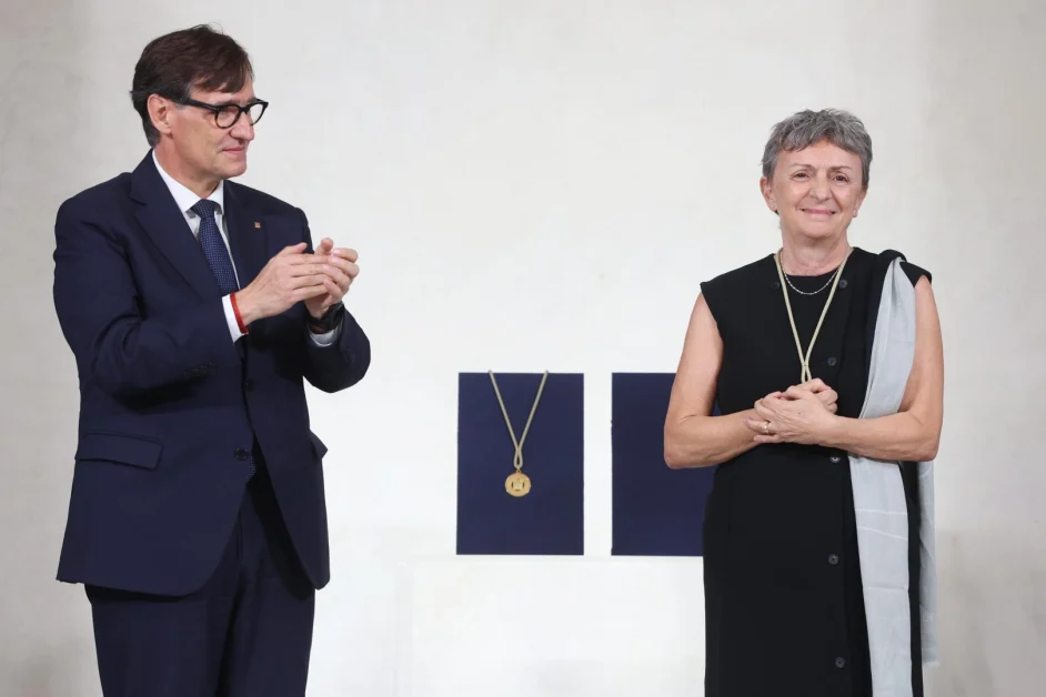 Conferita la “Medalla d’Or de la Generalitat” di Catalogna alla scienziata italiana Caterina Biscari