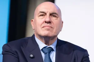 Crosetto “Guerre tornate nel cuore dell’Ue, la libertà si custodisce e si difende”