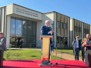 Inaugurato a Fidenza il nuovo Polo scolastico Villa Ferro, Foti “10,5 milioni di euro di risorse Pnrr per la realizzazione”