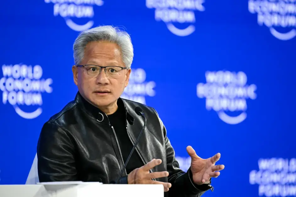Jensen Huang a Trump: “Non permetteremo rallentamento dell’IA”. Ottimizzato per Google Discover.