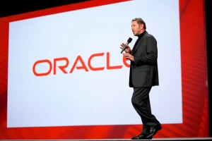Larry Ellison annulla vendita azioni Oracle per .5 miliardi. Ultim’ora: colpo di scena nel settore tecnologico.