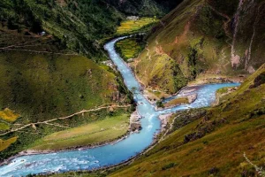Rischi inaspettati e opportunità per i fiumi selvaggi come il Karnali in Nepal (commento)