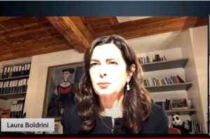 La bassa presenza di alunni stranieri nelle classi italiane: Boldrini critica Meloni.