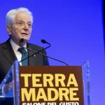 Mattarella a Torino per l’inaugurazione di Terra Madre – Salone del Gusto: “Cibo ed energia armi strategiche bersaglio di guerre scellerate” / Video