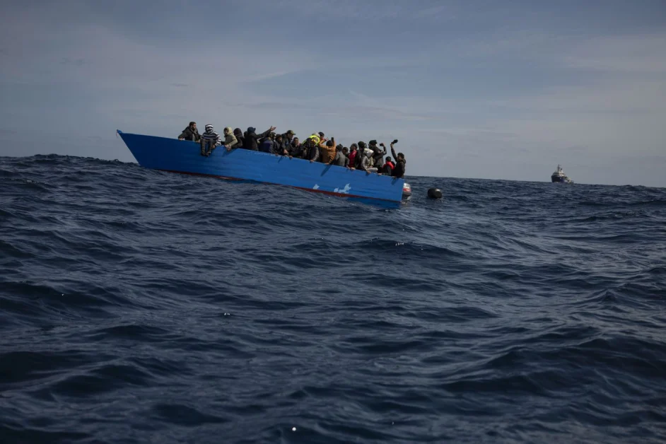 Grecia, naufragio a sud di Creta: un morto e 25 dispersi