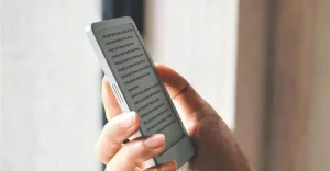 Il piccolo e-reader Picco di Boox approderà a novembre: un perfetto compagno di lettura.