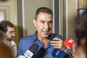 Vannacci a Cernobbio: “Fiero di essere qui, vuol dire che c’è interesse anche dal mondo dell’economia”