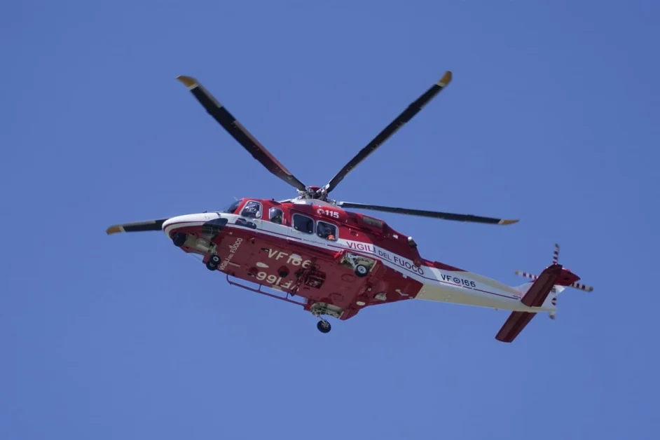 Uomo disperso in una zona impervia di Zum Zeri in Toscana, recuperato dagli aerosoccorritori