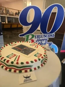 Berlusconi, a Napoli la festa di Forza Italia per i suoi 90 anni