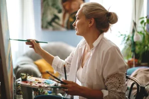 Dipingere, viaggiare, studiare, creare: il valore di tornare a fare ciò che ci piace