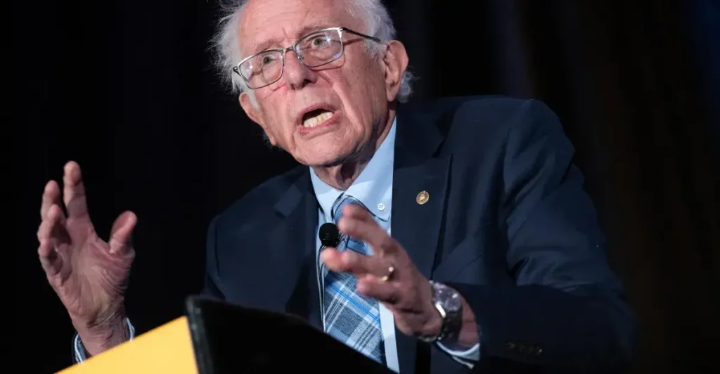 Bernie Sanders propone divieto “superintelligenza” con pena in carcere per chi viola.
