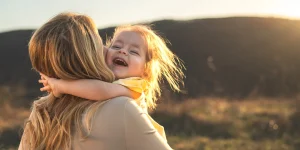 Tipologie di attaccamento: significato e effetti sulle relazioni.