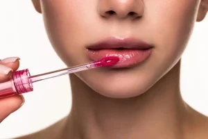 Migliori lip plumper del 2021: 7 prodotti indispensabili per labbra irresistibili