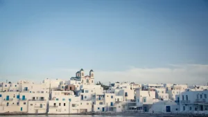 La gioia di Paros: l’off season in Grecia con la ceramista Christiane Smit.
