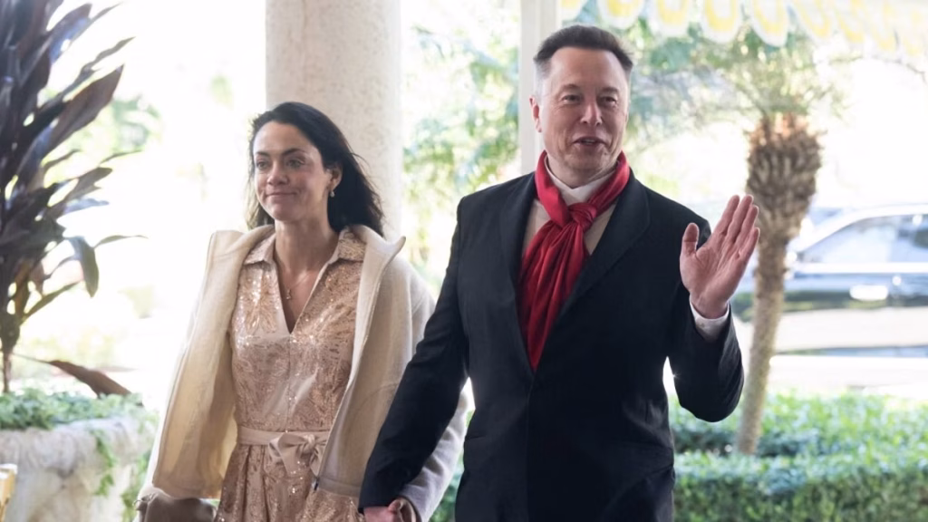 Titolo: “La fine di un amore: Elon Musk mi ha lasciata”
Messaggi: “Mi dispiace, non posso più continuare così. È meglio che ci separiamo.”