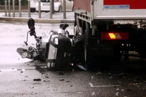 Nel 2025 oltre 177 mila incidenti stradali: diminuiscono i decessi, ma aumentano i feriti