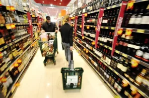 Spesa media familiare mensile 2025 stabile a 2.782 euro, nessuna variazione prevista
