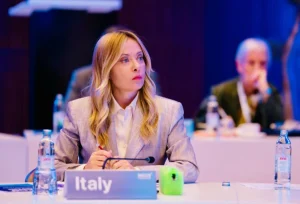Caro carburanti, Meloni “Pronti ad intervenire di nuovo con accise mobili” / Video
