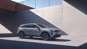 Al via gli ordini di Dacia Striker, il crossover che sfida i SUV
