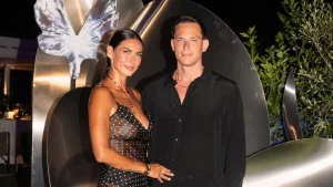 Melissa Satta parla del suo amore con Carlo Beretta: “Una vita molto casalinga”.