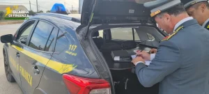 Individuati nel Barese 8 lavoratori in nero e 11 dipendenti irregolari